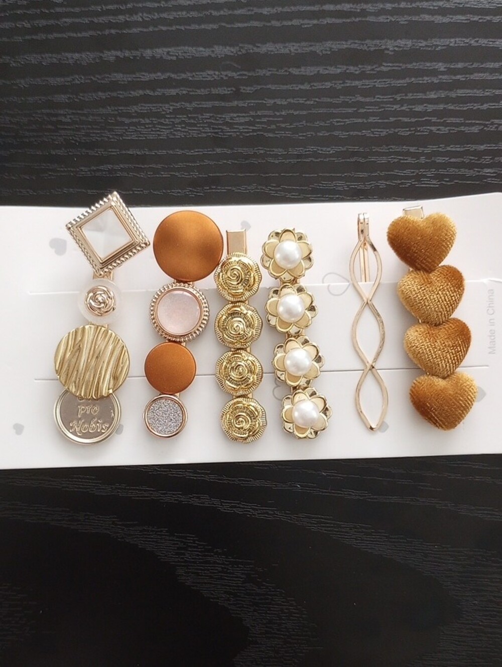 Golden Tan Decorative Women's Hair Clip Set - Picture 2 of 4